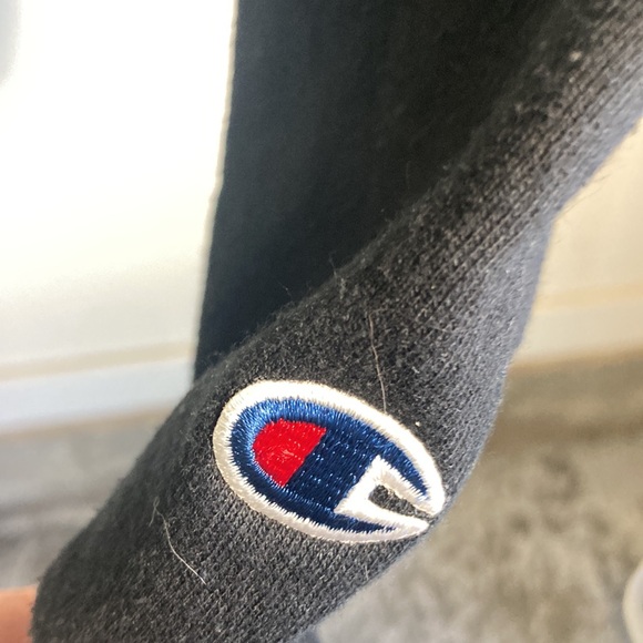 Vintage Pacific Lutheran champion sweatshirt - Picture 3 of 4